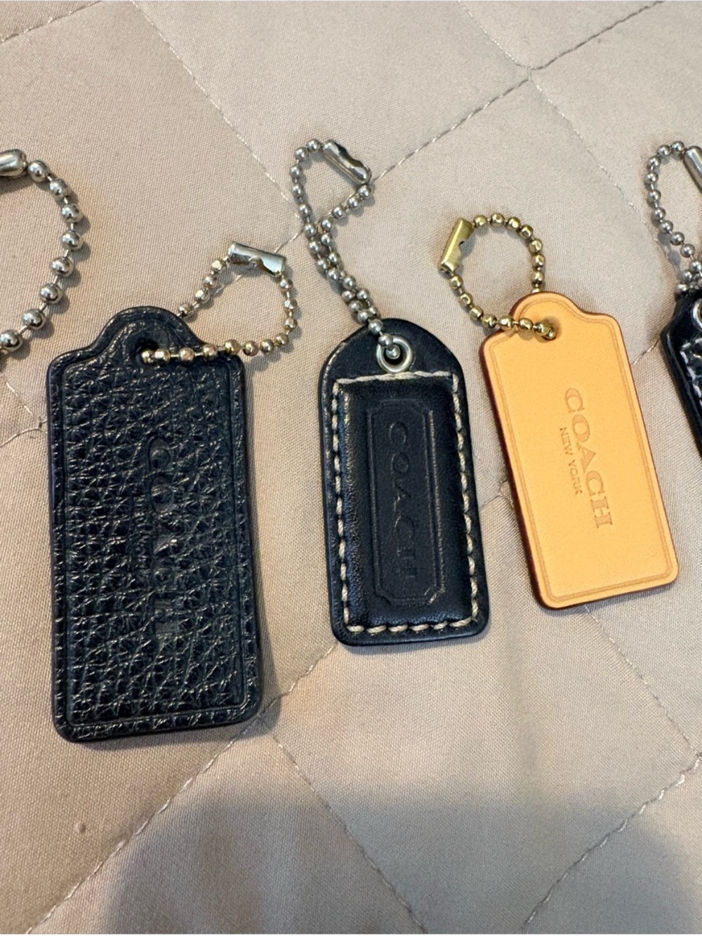β€οΈπ§‘πππ©΅ππCOACH HANG TAGSβ€οΈπ§‘πππ©΅ππ5/& 8 pc bundle available - Picture 13 of 16